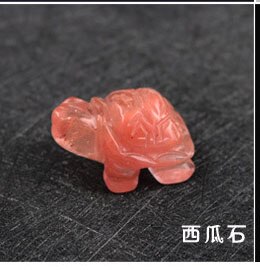 Chinese Natural Crystal Semi-precious Stone Turtle Carving Small Animal Powder Crystal Jade Crafts Feng Shui Ornaments