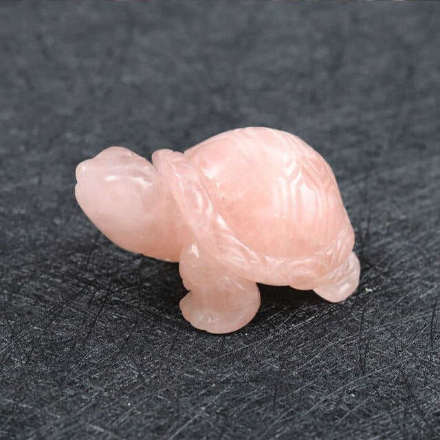 Chinese Natural Crystal Semi-precious Stone Turtle Carving Small Animal Powder Crystal Jade Crafts Feng Shui Ornaments