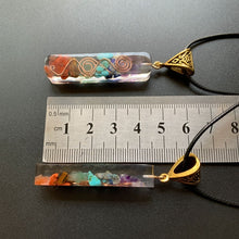 Load image into Gallery viewer, 7 Chakra Energy Pendant Orgonite Energy Necklace Resin Yoga Spiritual Meditation Necklace Rainbow Crystal Chips Resin Jewelry 1pc